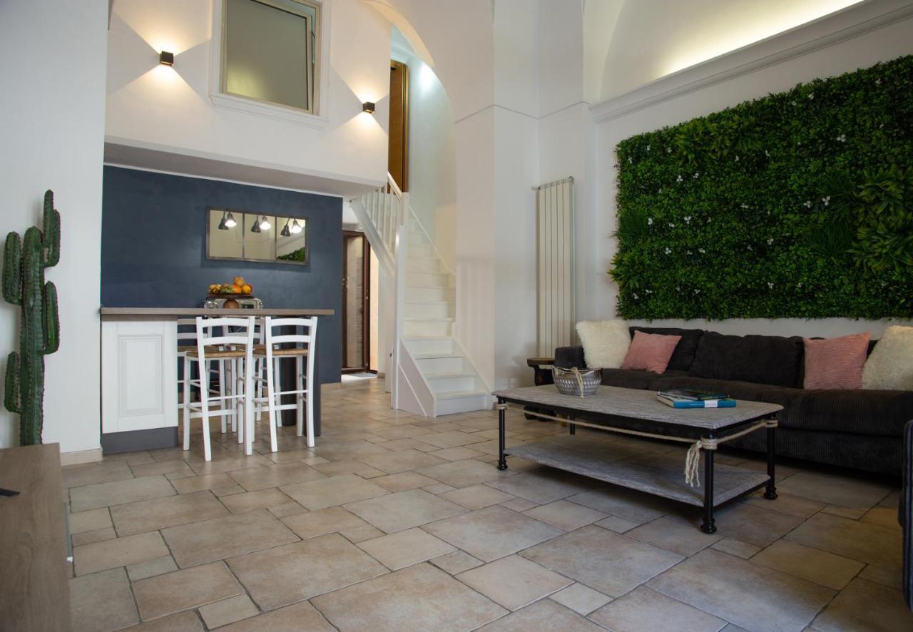 Casa Colombo - The Fab Stay Brindisi Dış mekan fotoğraf